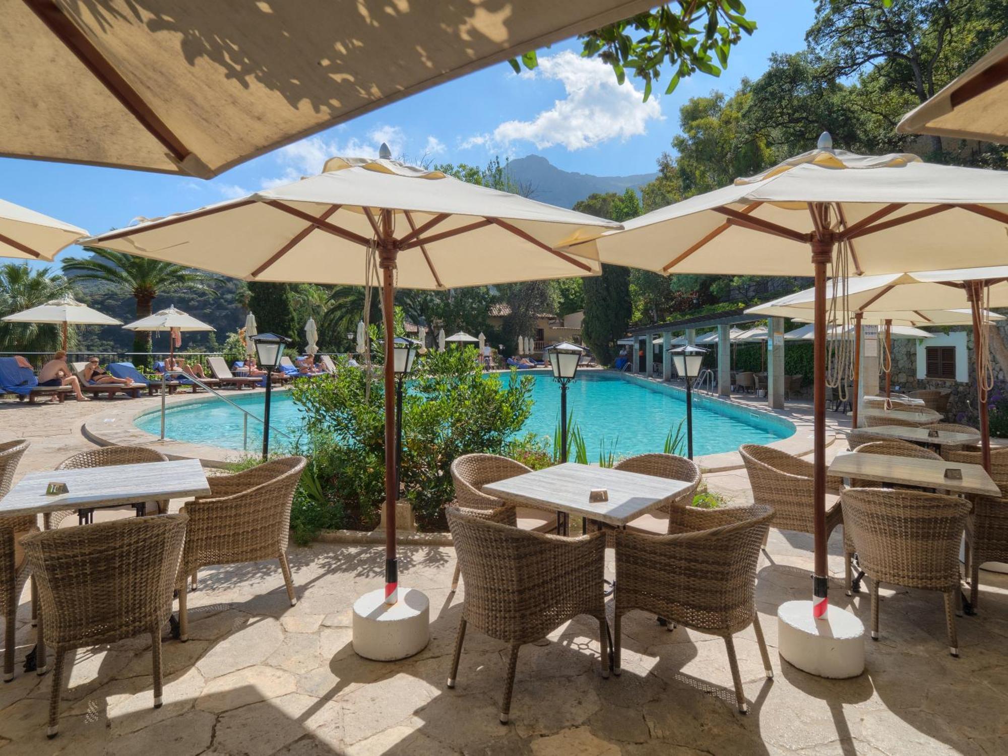 Es Moli Hotel Deià Kültér fotó
