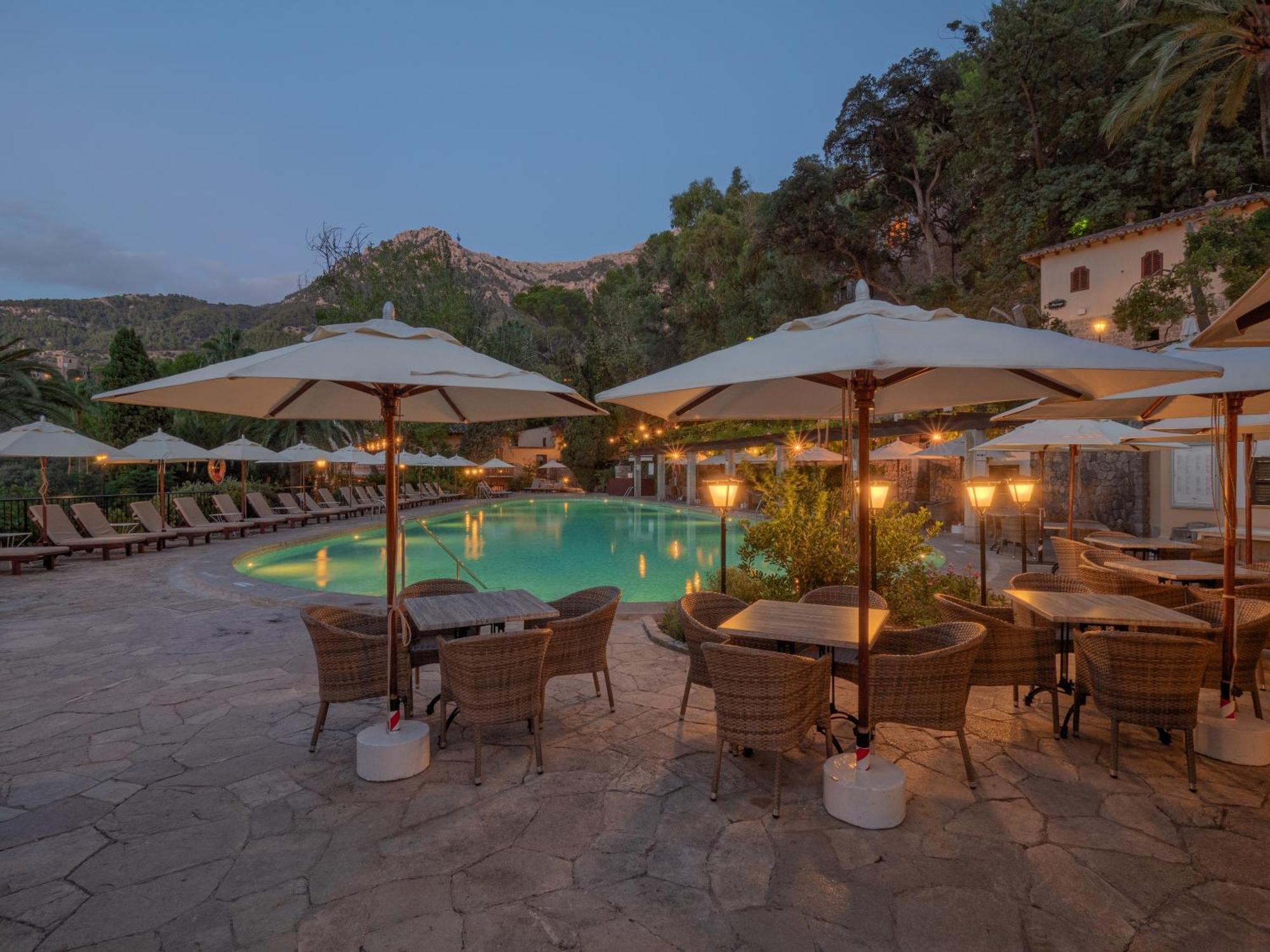 Es Moli Hotel Deià Kültér fotó