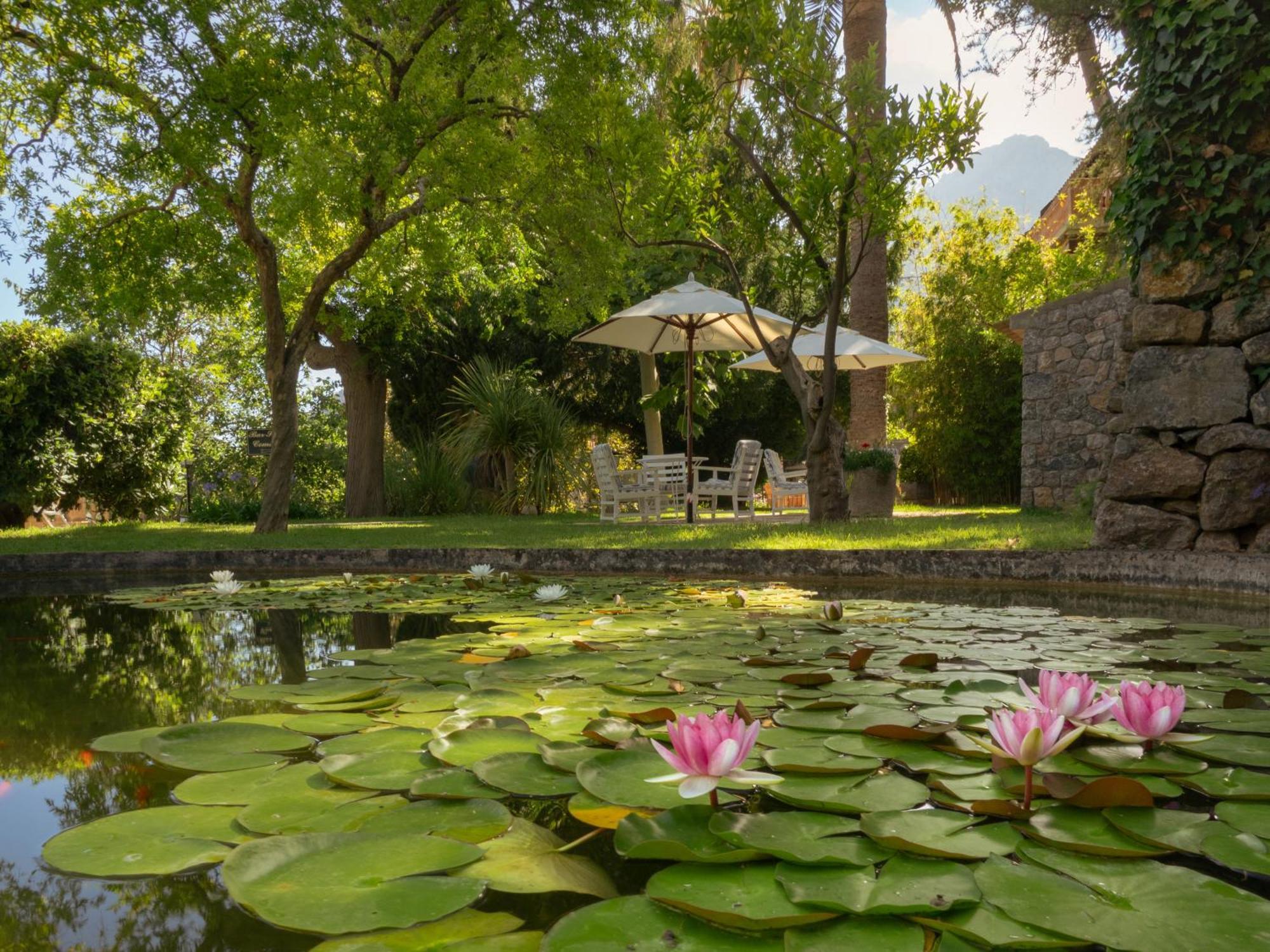 Es Moli Hotel Deià Kültér fotó