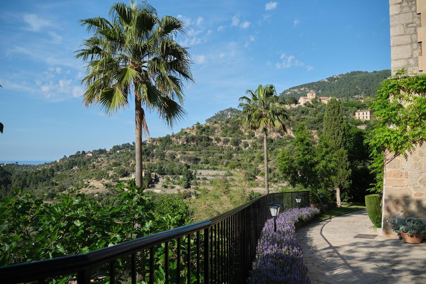 Es Moli Hotel Deià Kültér fotó