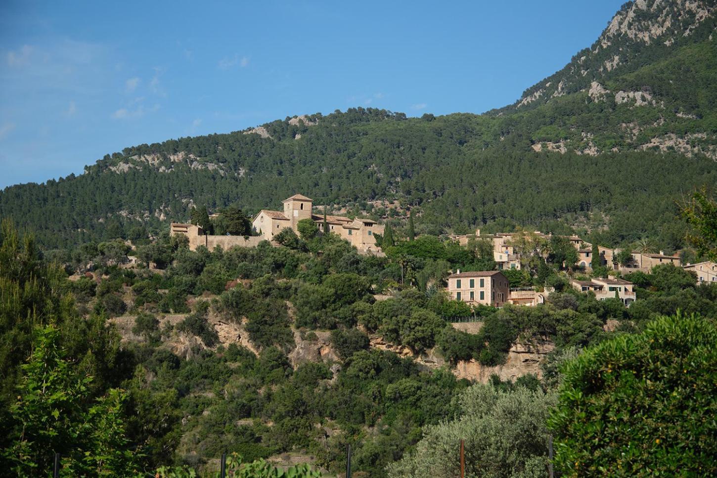 Es Moli Hotel Deià Kültér fotó